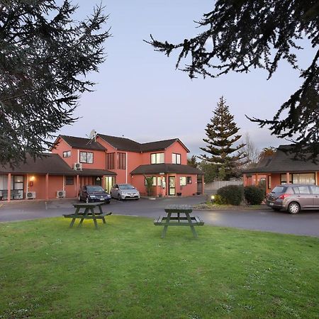 Pavilion Motel & Conference Centre Palmerston North Extérieur photo