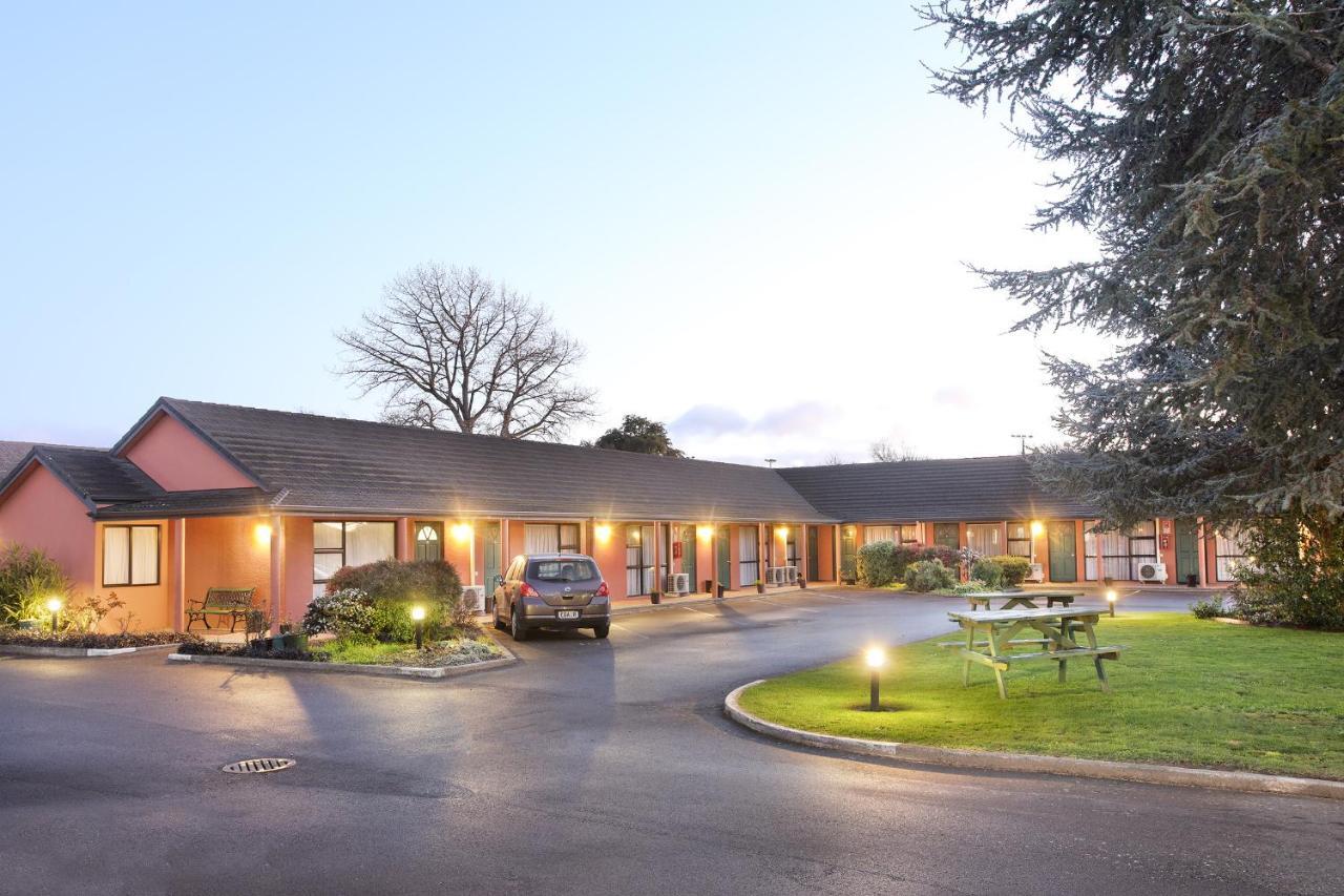 Pavilion Motel & Conference Centre Palmerston North Extérieur photo
